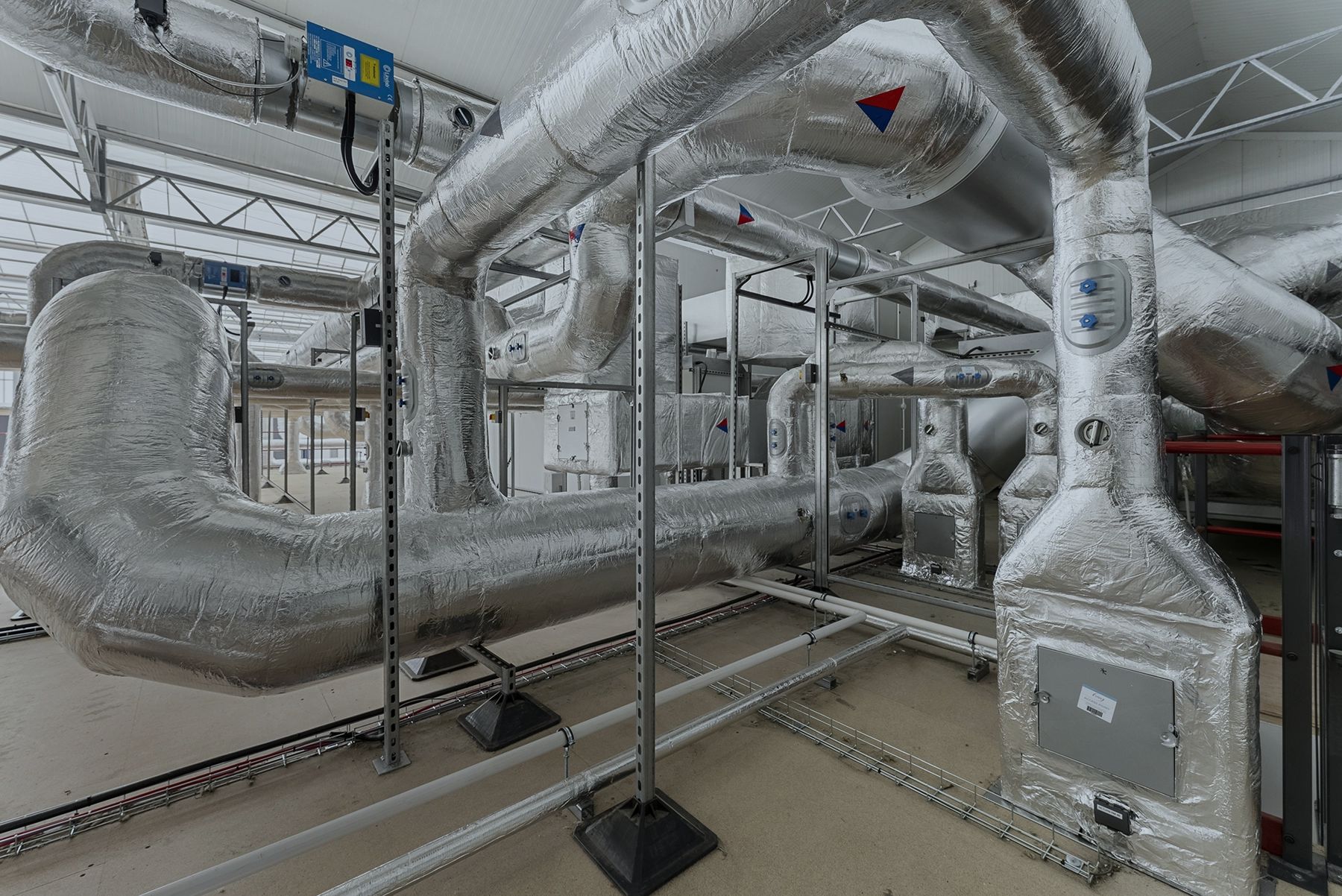 GMP cleanroom laboratories, Spalding, Lincolnshire